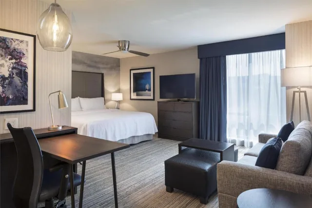 Deluxe, Studio, Suite, King Bed, Sofa, Accessible, Homewood Suites By Hilton Needham Boston 1/2