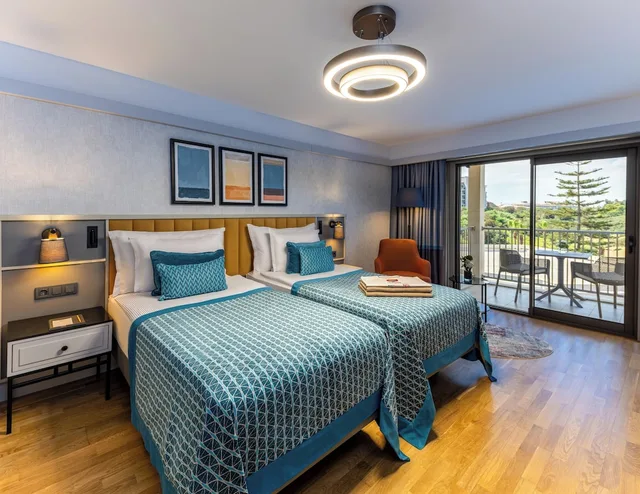 Superior, Twin Beds, Land View، Arum Barut Collection 2/7