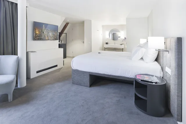 غرفة سوبيريور بسرير مزدوج مع أريكة، Pestana Amsterdam Riverside 4/8