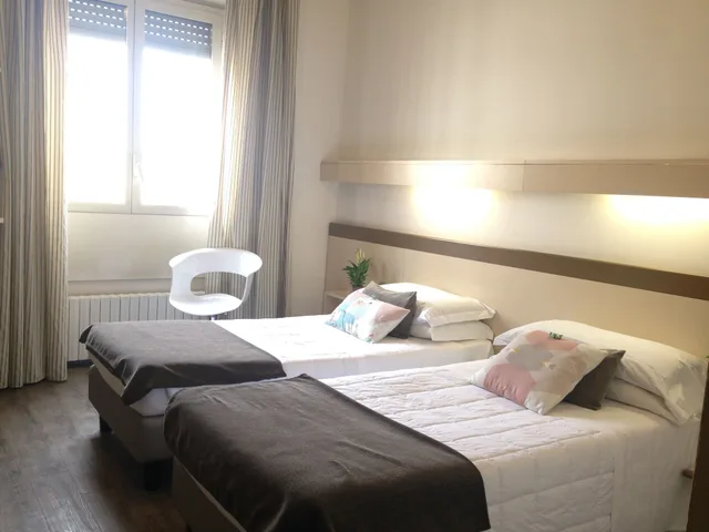 غرفة رباعية بأربعة أسرّة، Mennini Hotel 1/10