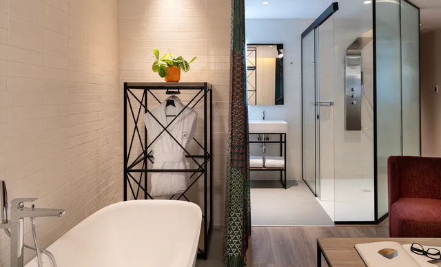 Axel, Junior Suite, Single, Axel Hotel Bilbao - Adults Only 1/3