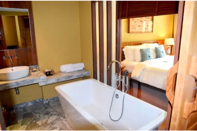 Grand Deluxe Pool Access، Deva Samui Resort And Spa 4/4