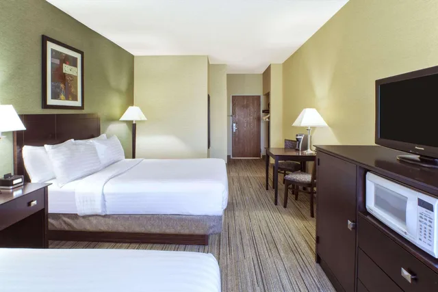 غرفة لذوي الإعاقة، Country Inn & Suites by Radisson, Benton Harbor-St. Joseph, MI 1/2