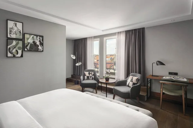 غرفة بسرير كينج، Prague Marriott Hotel 1/7