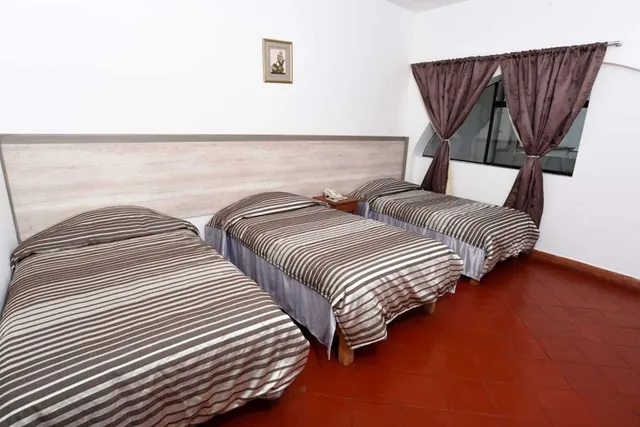 غرفة قياسية ثلاثية بثلاثة أسرّة، Casa San Martin 1/3
