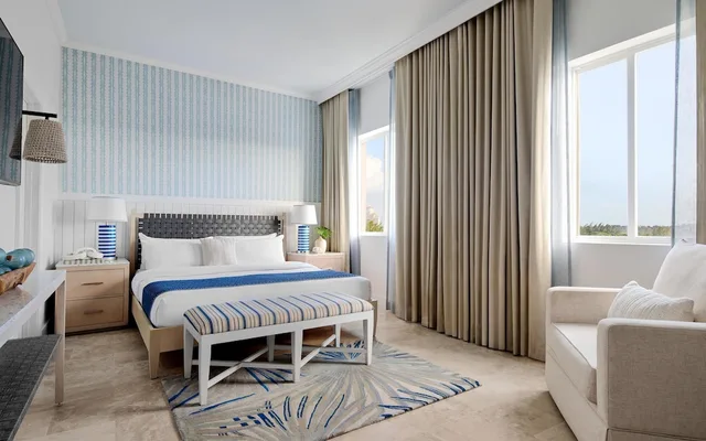 East Bay, Premium, King Bed، Sandals Royal Bahamian - Adults Only 2/5
