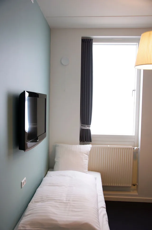 غرفة رباعية بسرير مزدوج وسريرين منفصلين، Motel X 2/4