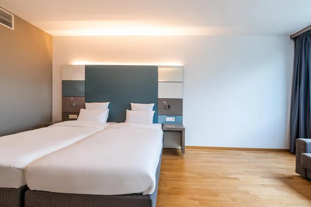 غرفة بسرير فردي لذوي الإعاقة، B&B Hotel Lausanne Crissier 1/8