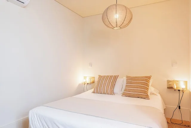 شقة بسرير مزدوج بإطلالة على المسبح بغرفة نوم واحدة، Aparthotel Oporto Alves Da Veiga 1/7