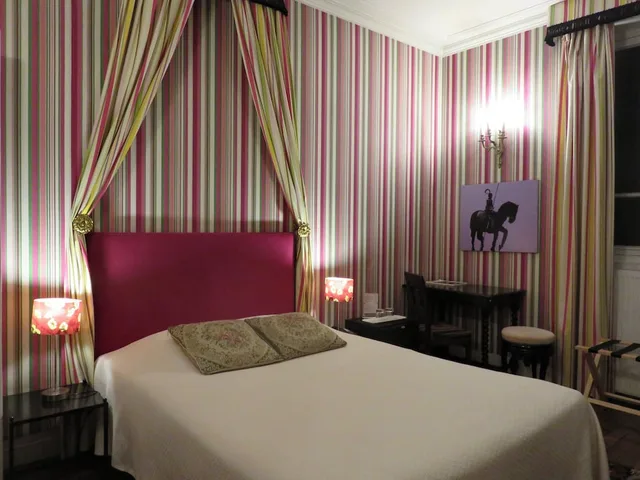 غرفة سوبيريور بسرير مزدوج، Hotel Windsor Home Paris 2/10