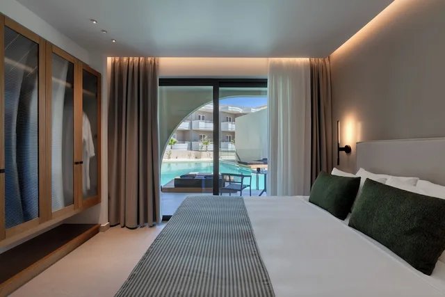 Swim Up, Deluxe, Queen Bed، Dore Hotel 3/8