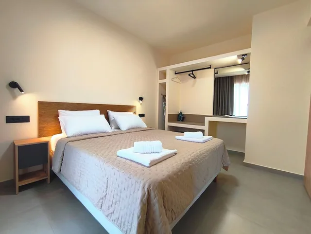 2 Bedrooms, Deluxe, Apartment, 2 Queen Beds, 2 Bathrooms، Villa Maroula 1/10
