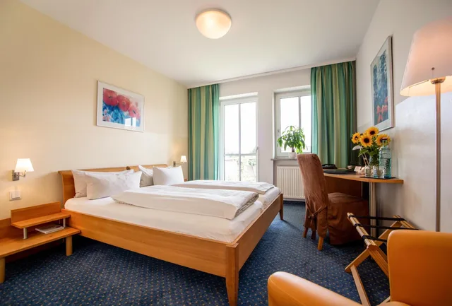 غرفة قياسية بسرير كينج، Arcus Hotel 4/8