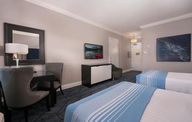 Standard, 2 Queen Beds, Partial Ocean View, Prestige Floor، Prestige Oceanfront Resort, WorldHotels Luxury 1/3