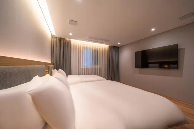 غرفة ديلوكس بسريرين منفصلين، Comfort inn Yeouido 5/10