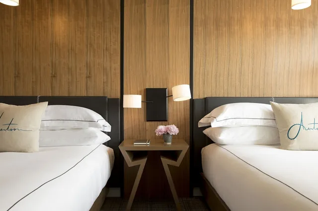 غرفة بسريرين كوين، Kimpton Aertson Hotel 3/5
