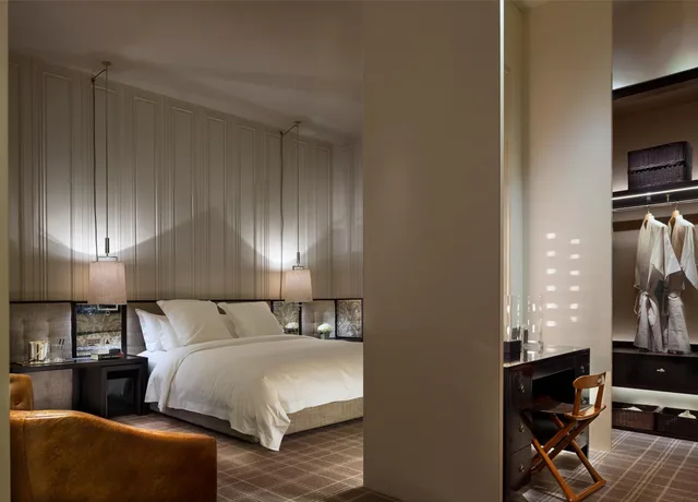 Noble, House, King Bed, Rosewood London 1/1