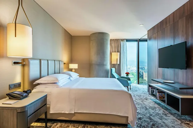 جناح سيغنتشر بسرير كينج، Hilton Bogota Corferias 1/1