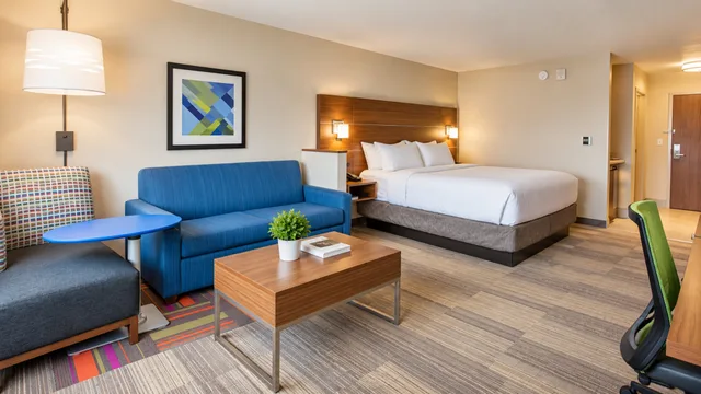 جناح بسرير كينج، Holiday Inn Express Suites Boise Airport 4/4