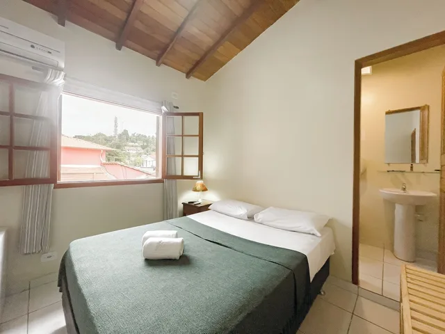 Private, Double Bed, Private Bathroom، Geko Hostel & Pousada Paraty 5/10