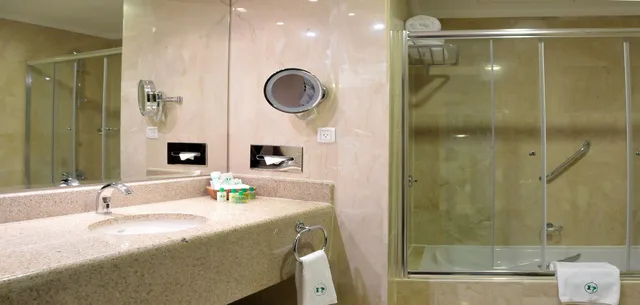 Junior Suite, Queen Bed, Sofa, Habitat Hotel All Suites Al Khobar 2/2