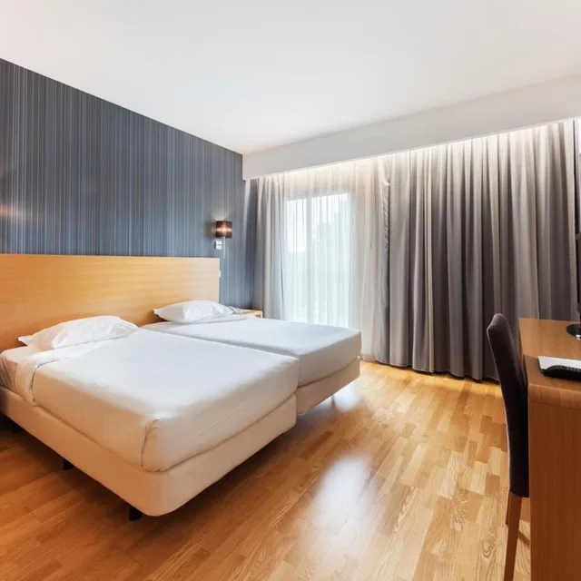Double or Twin Room, Lux Fatima Park Hotel Suites And Residence 4/5