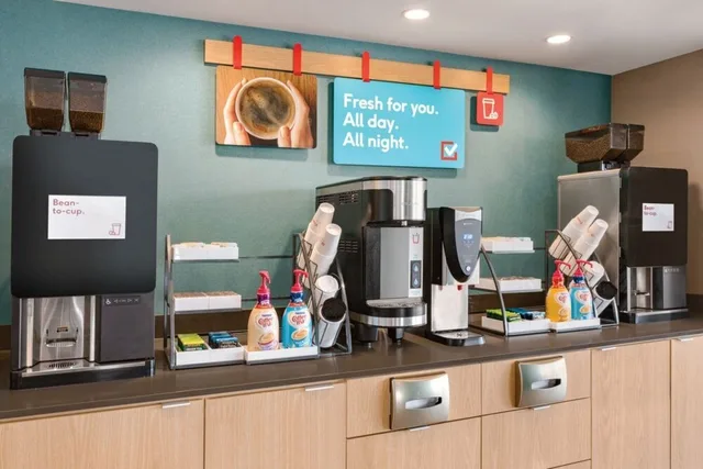 avid hotel Queretaro Centro Sur by IHG، سانتياغو دي كويريتارو 38/50