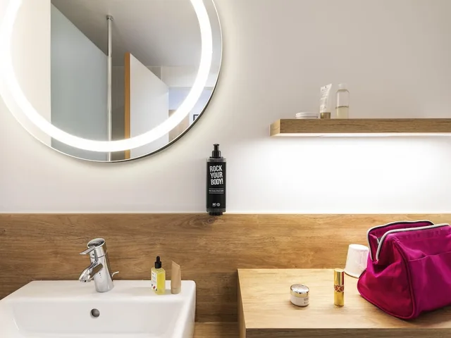 غرفة قياسية بسرير مزدوج مع أريكة، ibis Lyon Sud Oullins (Ex Hotel Campanile LYON SUD - Oullins) 6/6