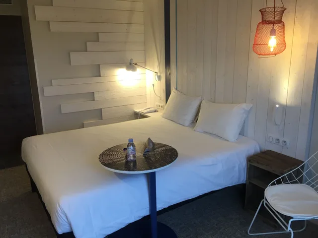 Room, Double Bed, Country Side View، Ibis Styles La Rochelle Thalasso Chatelaillon 5/10