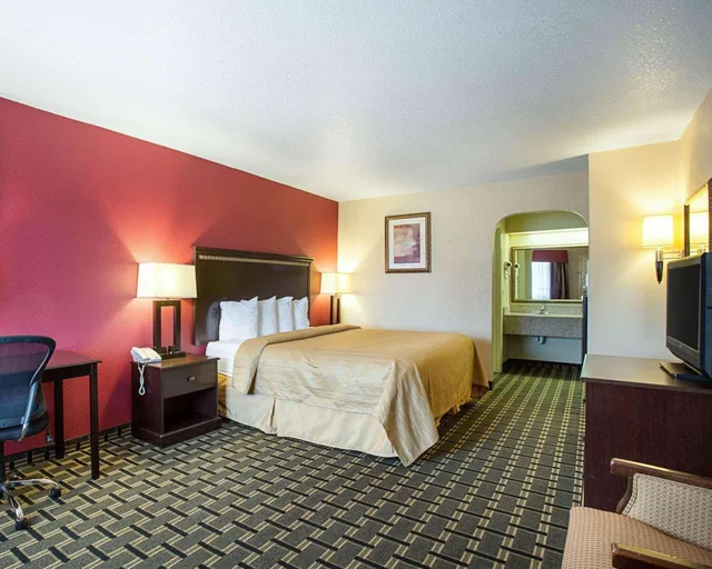 غرفة بسرير مزدوج، Quality Inn Southaven - Memphis South 3/8