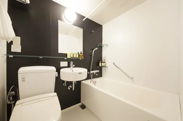 غرفة سوبيريور بسرير كينج بإطلالة على المرفأ، Centurion Hotel Vintage Kobe 3/3