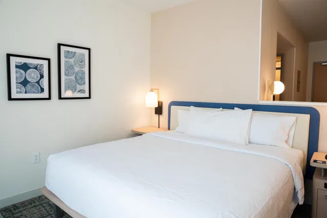 Efficiency, Suite, King Bed, Accessible، Homewood Suites by Hilton Corpus Christi Downtown 1/4