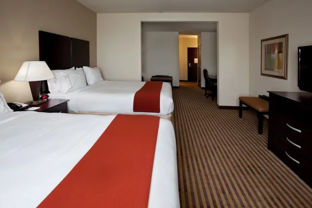جناح بسريرين كوين لذوي الإعاقة، Holiday Inn Express Hotel Suites Marble Falls 2/5