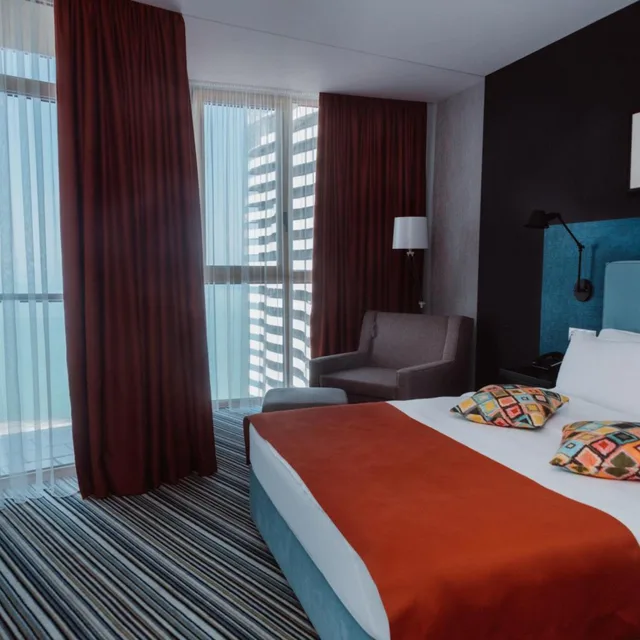 Deluxe Triple Room Sea View:، Tangerine Apart Hotel Batumi 8/10