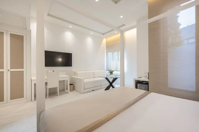 جناح جونيور بسرير كوين، Hotel Saray 5/10