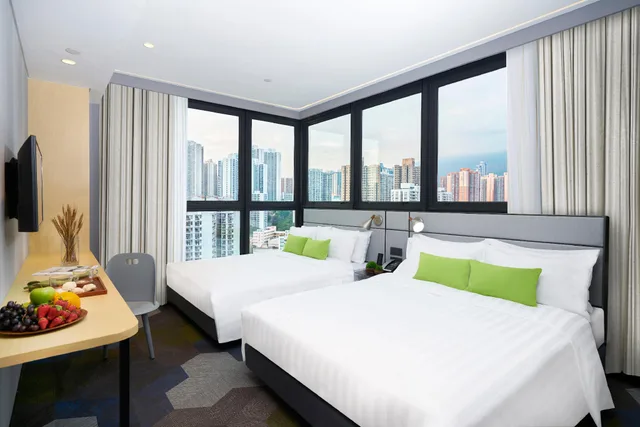 غرفة بريميير بسريرين مزدوجين، Hotel Ease Access Tsuen Wan 1/1