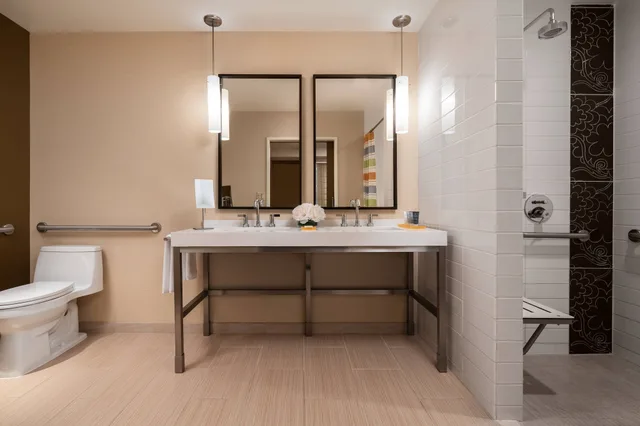 Junior Suite, King Bed, Sofa, Jw Marriott Los Angeles L A Live 5/6