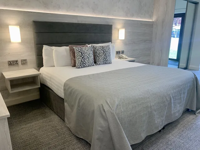 غرفة تنفيذية بسرير مزدوج، MILL PARK HOTEL 3/6