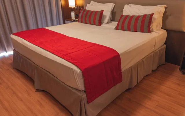 جناح تنفيذي بسرير كوين، Faial Prime Suites 3/6
