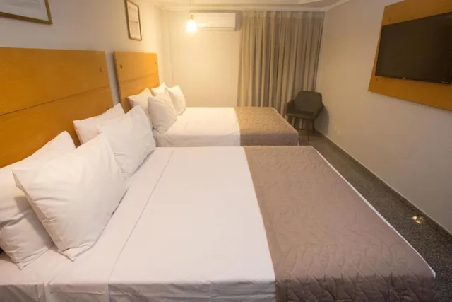 غرفة ديلوكس رباعية بسريرين مزدوجين، Regency Copacabana Hotel (ex Copacabana Sol Hotel) 2/3
