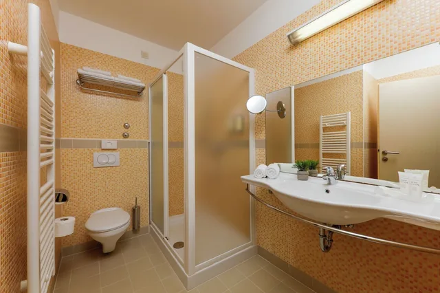 Premium, Twin Beds, Sea Side, Sofa, Balcony، Hotel Aurora 5/6