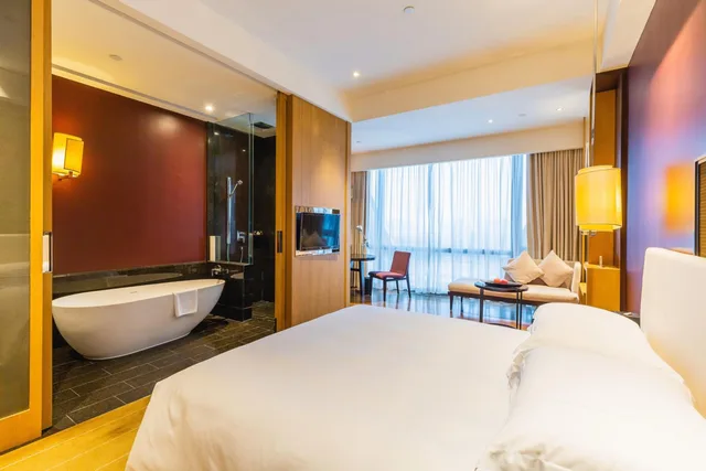 غرفة تنفيذية بسرير كينج وسرير كوين، Hotel Kapok Shenzhen Bay 6/9