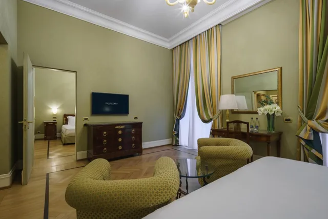 غرفة عائلية بإطلالة على البحر، Eurostars Hotel Excelsior 4/7