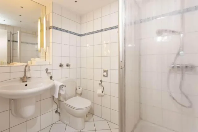 غرفة قياسية مفردة، Parkhotel Atlantic Heidelberg 1/2
