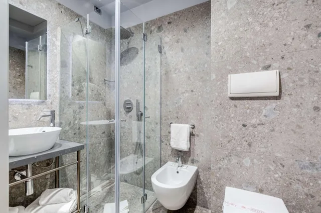 غرفة رباعية بسريرين، Best Western Plus Hotel Plaza 5/6