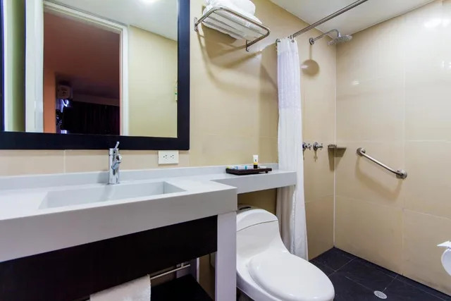 جناح بريميوم ثلاثي، The Morgana Poblado Suites Hotel 4/4