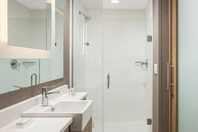 Suite, King Bed, Trundle View, Sofa، SpringHill Suites by Marriott Savannah Richmond Hill 1/4