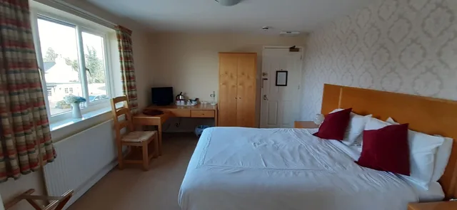 غرفة بسرير كينج، Burlton Inn 1/10