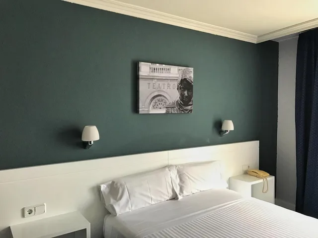 غرفة بسرير مزدوج أو سريرين منفصلين، Hotel Gran Regente 4/10
