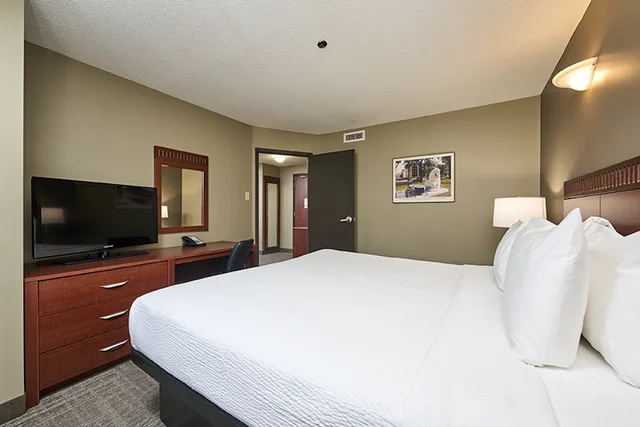 جناح بسرير كينج، Canad Inns Destination Centre Fort Garry 2/3